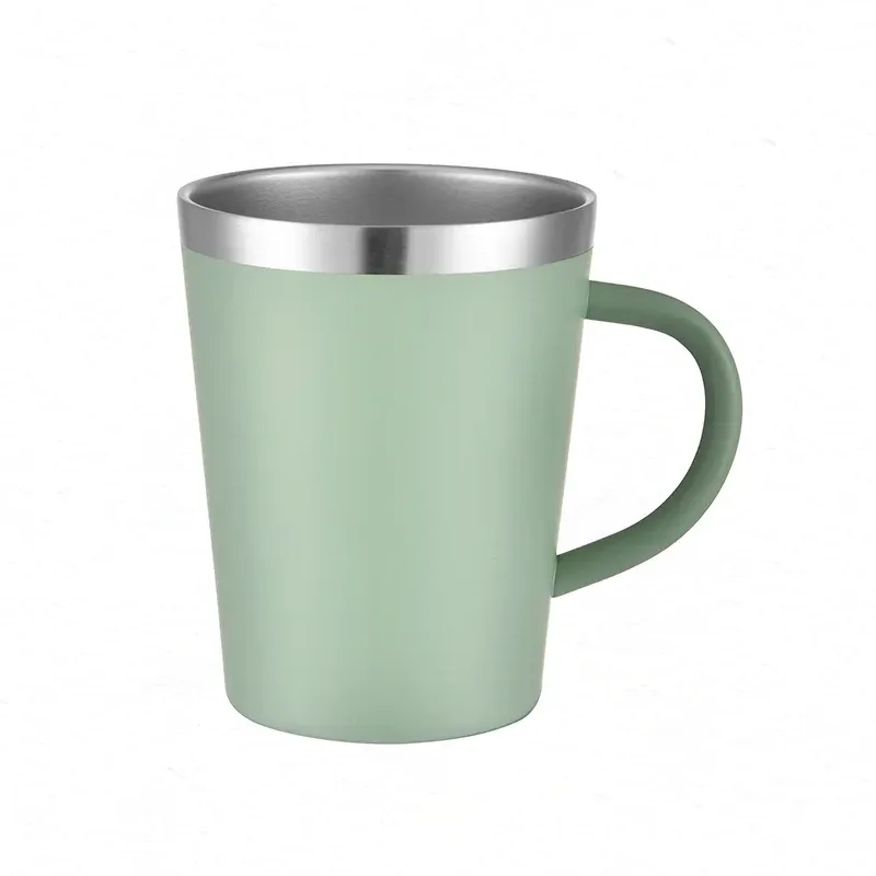 பீர் ஸ்டீன் கோப்பைகள்